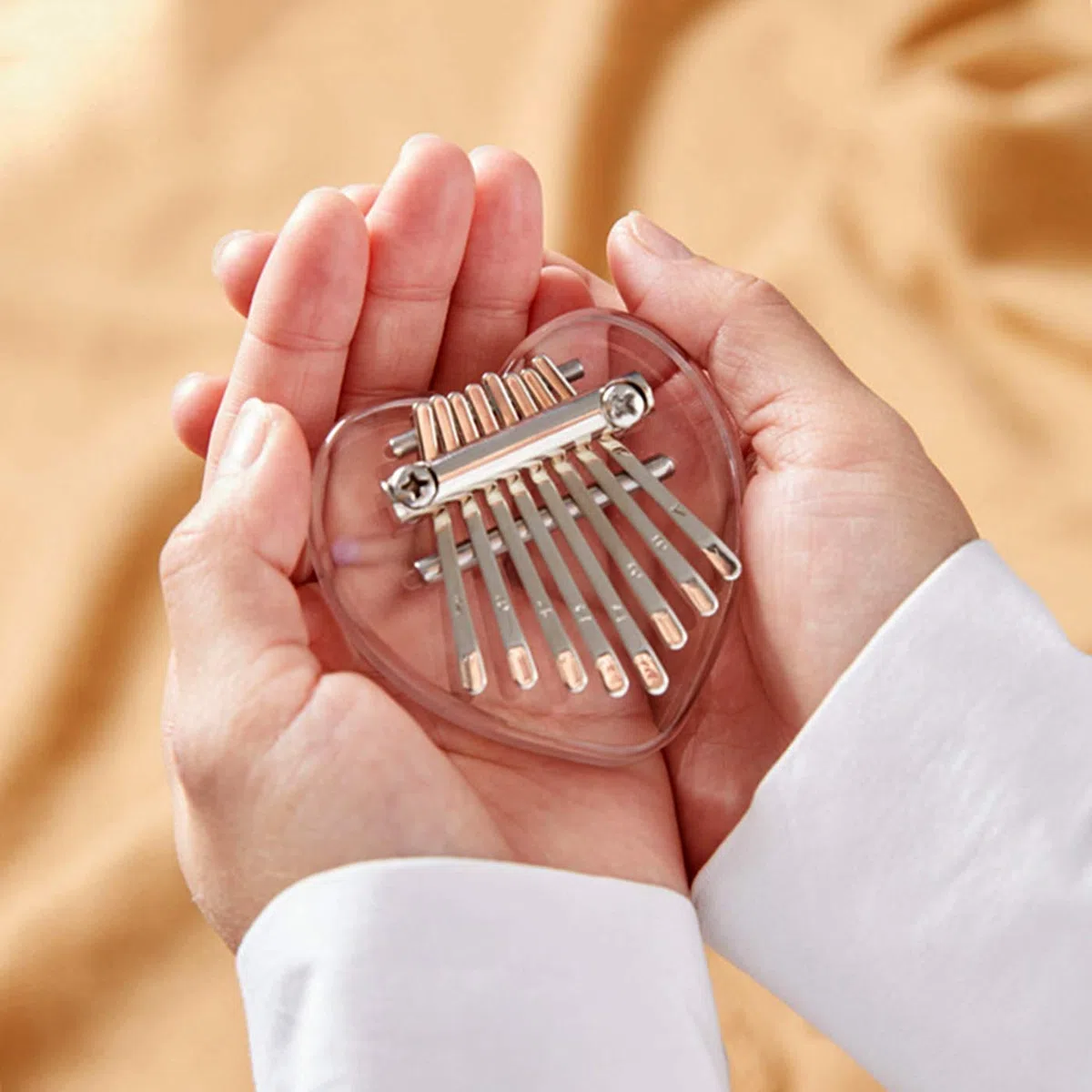 Alnicov 8 tasti Mini Kalimba Crystal Mbira Thumb Piano Miglior regalo per principianti in compleanno, Natale e altre occasioni (Love-8)