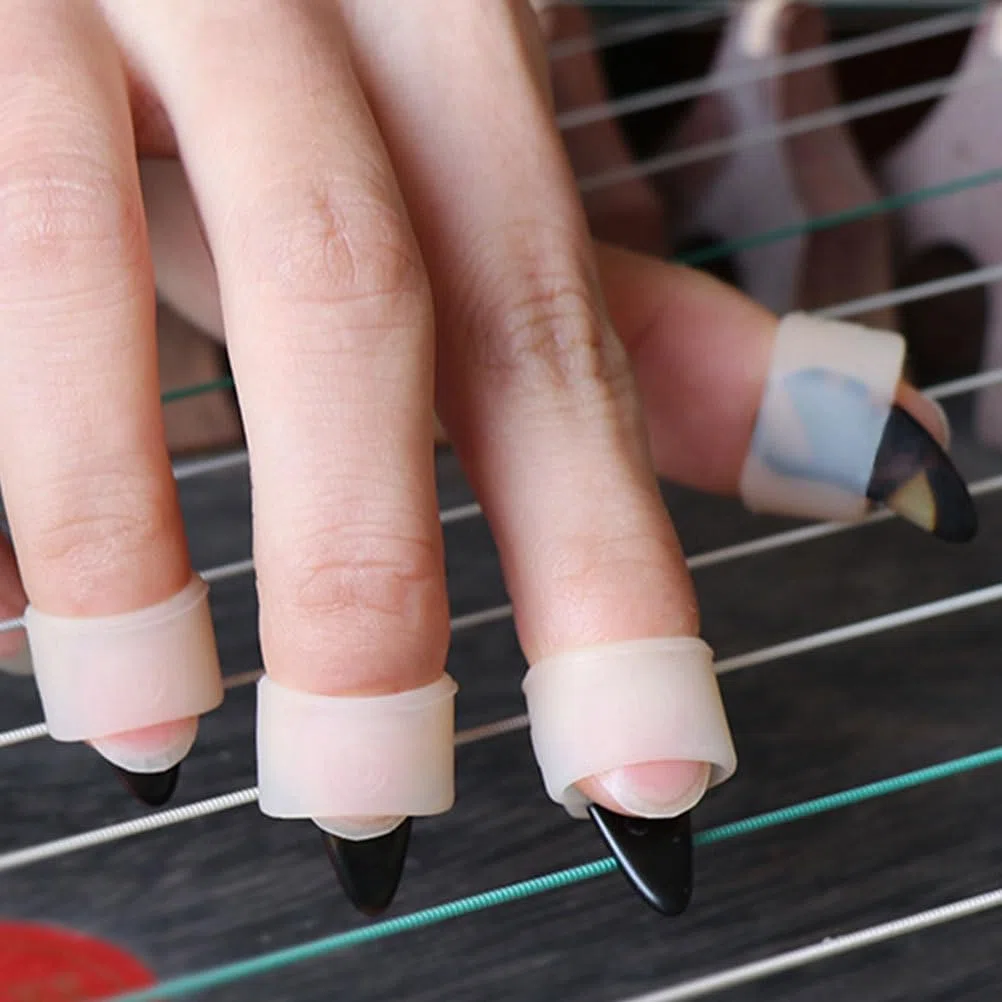 ibasenice Coperture Protettive Per Unghie Guzheng in Silicone Morbido Accessori Per Guzheng Riutilizzabili E Traspiranti Set 8 Pezzi Per Strumento a Corda Proteggi Dita Antiscivolo
