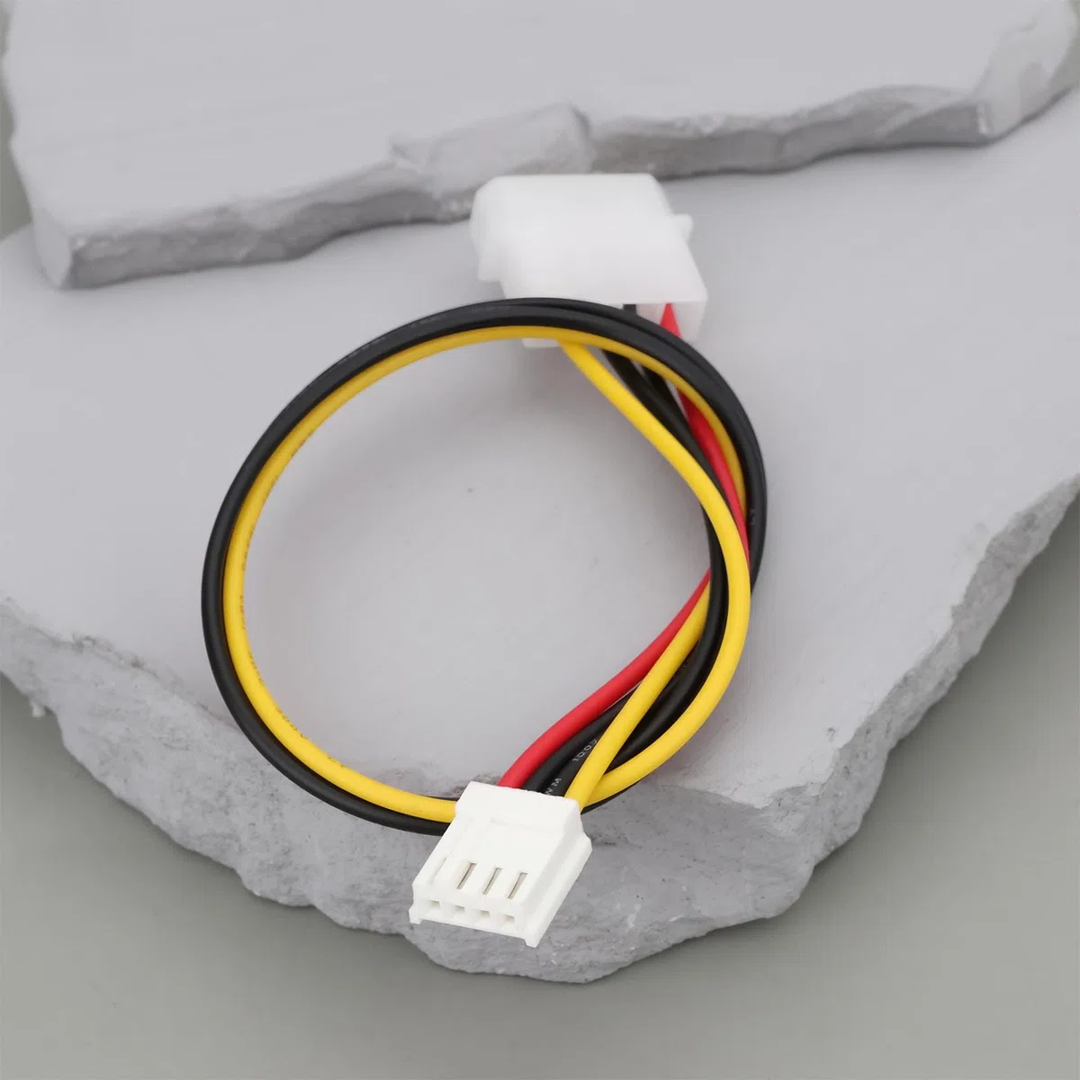 4 connettori di alimentazione floppy da maschio Molex a 4 pin femmina a 4 pin, compatibili con floppy disk da 3,5 pollici da 30 cm