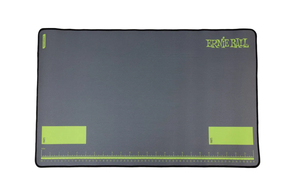 Ernie Ball, Tappetino per la manutenzione dello strumento