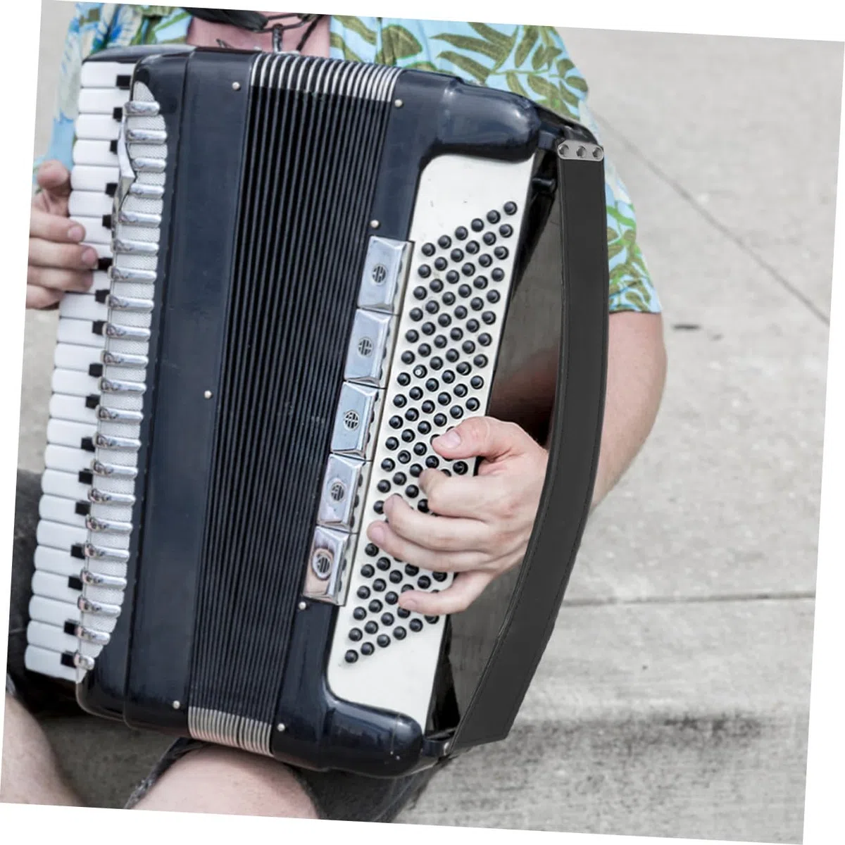 Cinghia per Fisarmonica Basso Lato Sinistro in Pu Resistente Design Ergonomico per Musicisti, Facile da Indossare per Fisarmoniche a 120 Bassi